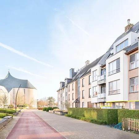 Apartment In With Garden